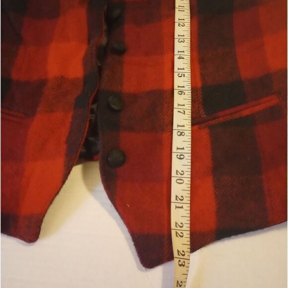 Westport wool button down vest with collar - Picture 10 of 10